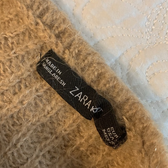 Zara knit sweater chunky size S brown tan 
Wool blend‎ - Picture 2 of 7